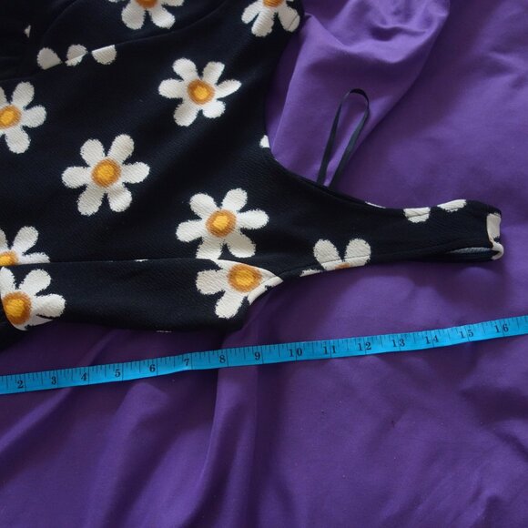 One Clothing Black with Sunflowers Made in Mexico Size S Dress - Picture 7 of 12